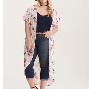 FLORAL PRINT CHIFFON DOLMAN MAXI KIMONO Torrid 1/2
